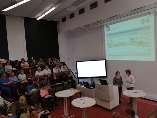 Bei einer Schulung im UKSH Kiel